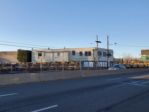 2835 Crescent Blvd, Collingswood, NJ for rent Building Photo- Image 1 of 18