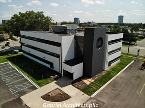 26206 W 12 Mile Rd, Southfield, MI for rent Building Photo- Image 1 of 7