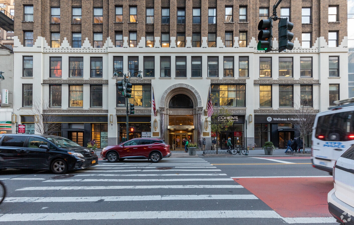 14 Penn Plaza, New York 10122 The Pennsylvania Building UK