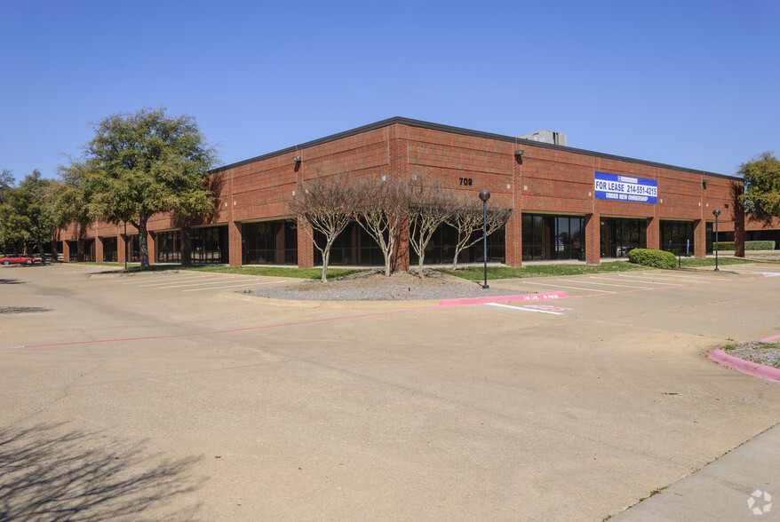 709 N Glenville Dr, Richardson, TX for sale - Primary Photo - Image 1 of 1