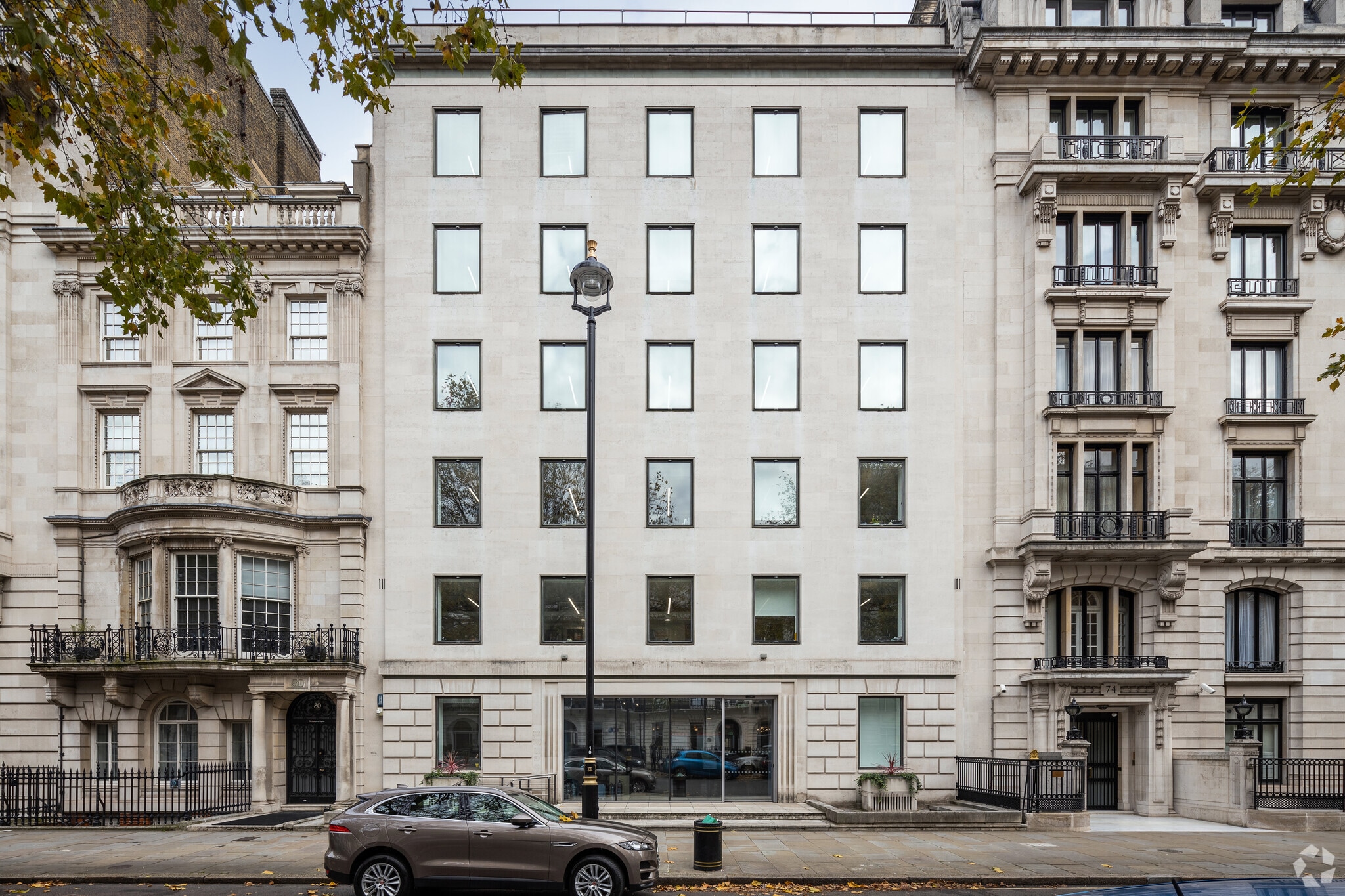 76 Portland Pl, London to rent Primary Photo- Image 1 of 4
