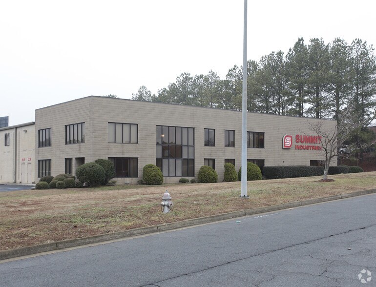 839 Pickens Industrial Dr, Marietta, GA for rent - Building Photo - Image 2 of 2