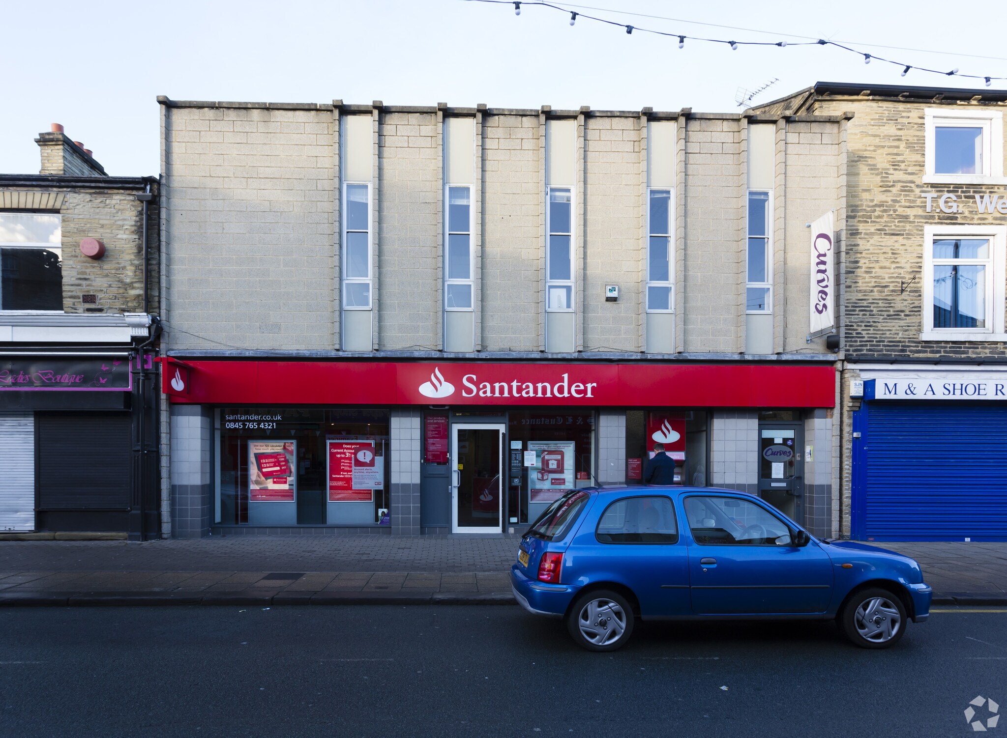 24-26 Commercial St, Brighouse for sale Primary Photo- Image 1 of 1