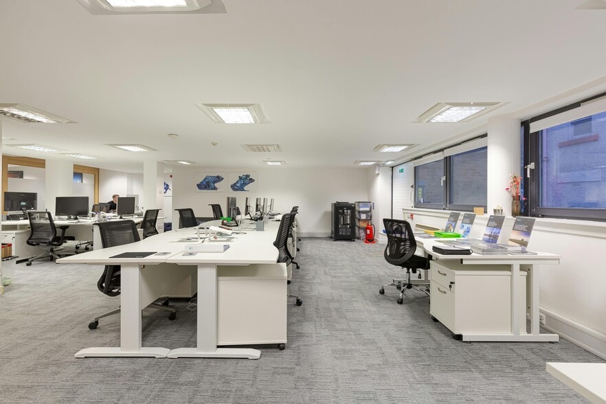 15-23 Old Fishmarket Clos, Edinburgh for sale - Building Photo - Image 2 of 8