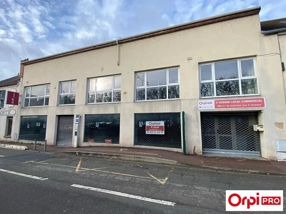 Retail in Longjumeau for sale Building Photo- Image 1 of 7