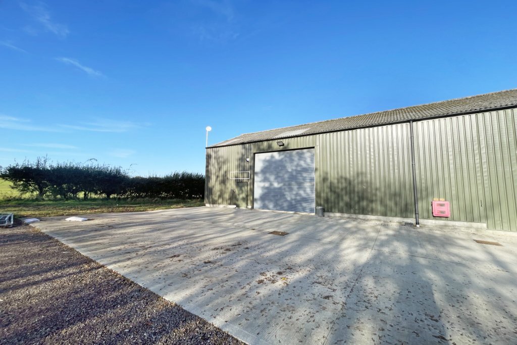 Golden Ln, Clacton On Sea for sale Building Photo- Image 1 of 1