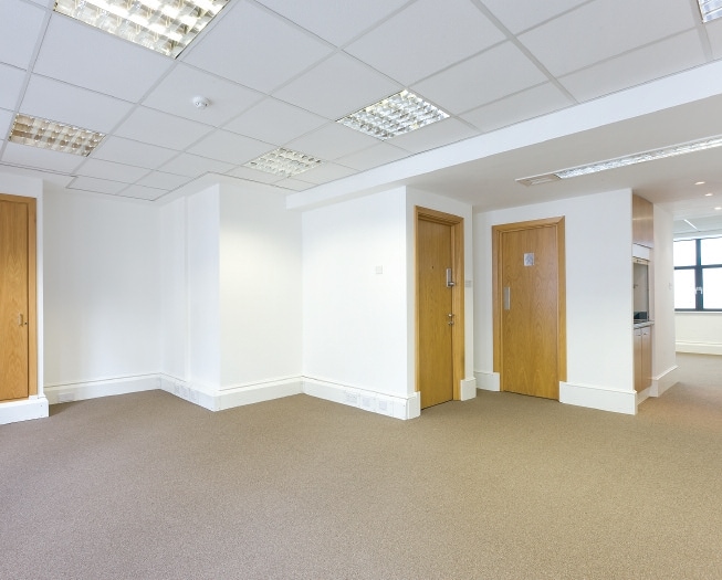 11 Argyll St, London to rent - Interior Photo - Image 2 of 12