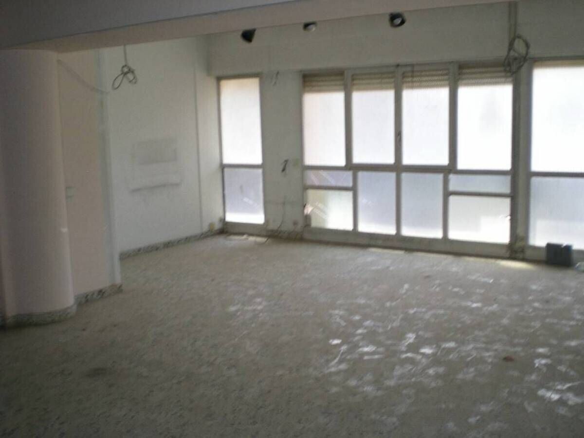 Manresa, BAR 08242 - - - Floor Plan - Image 1 of 5