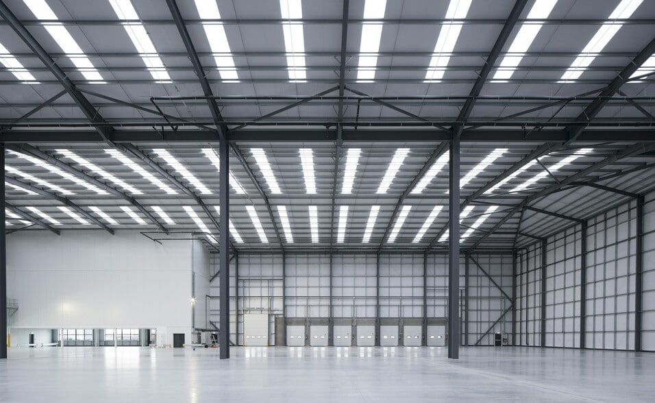 Jenkins Ln, Barking to rent - Building Photo - Image 3 of 14