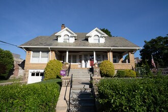 51 Union St, New Rochelle, NY for sale Primary Photo- Image 1 of 30