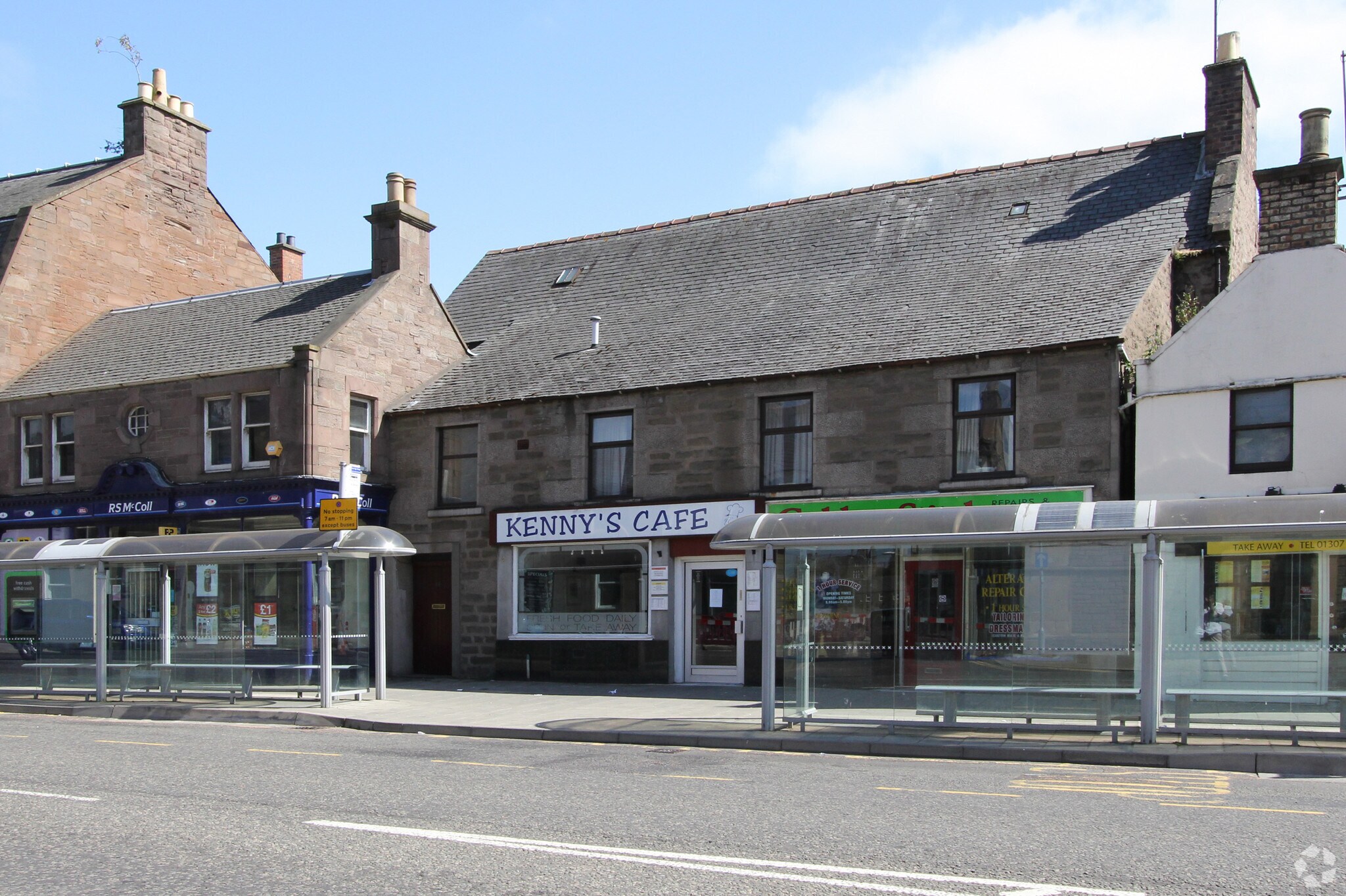 86 East High St, Forfar for sale Primary Photo- Image 1 of 1