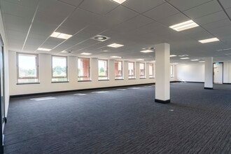 Rydon Ln, Exeter to rent Interior Photo- Image 1 of 11