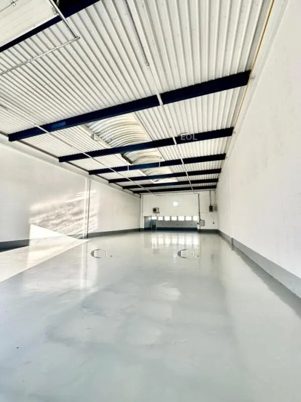 Light Industrial in Bonneuil-sur-Marne to rent Building Photo- Image 1 of 8
