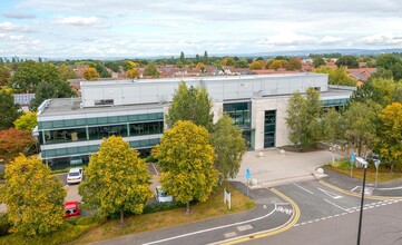 Ringway Rd W, Manchester for rent Building Photo- Image 1 of 14