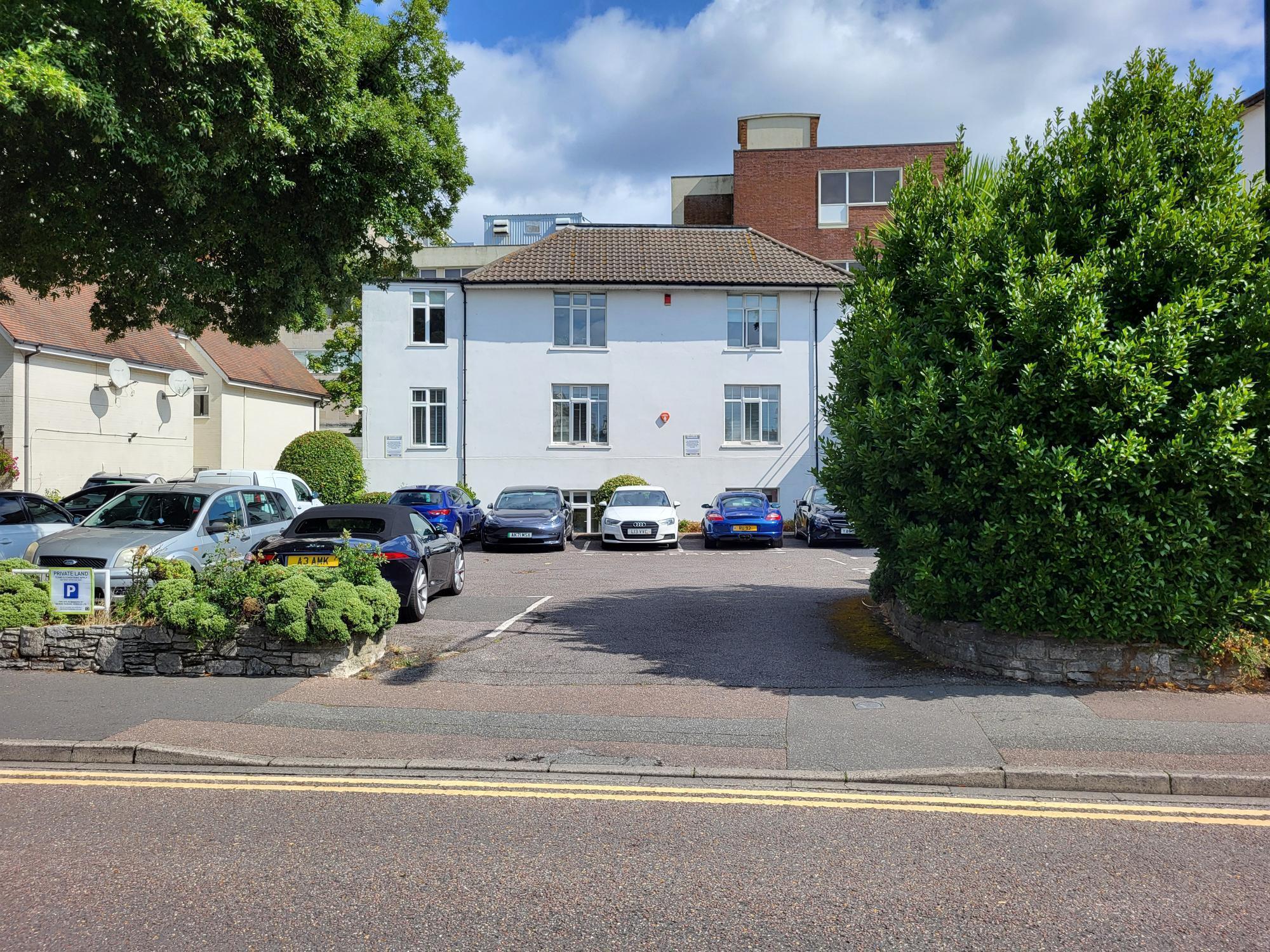 St Peters Rd, Bournemouth to rent Building Photo- Image 1 of 3