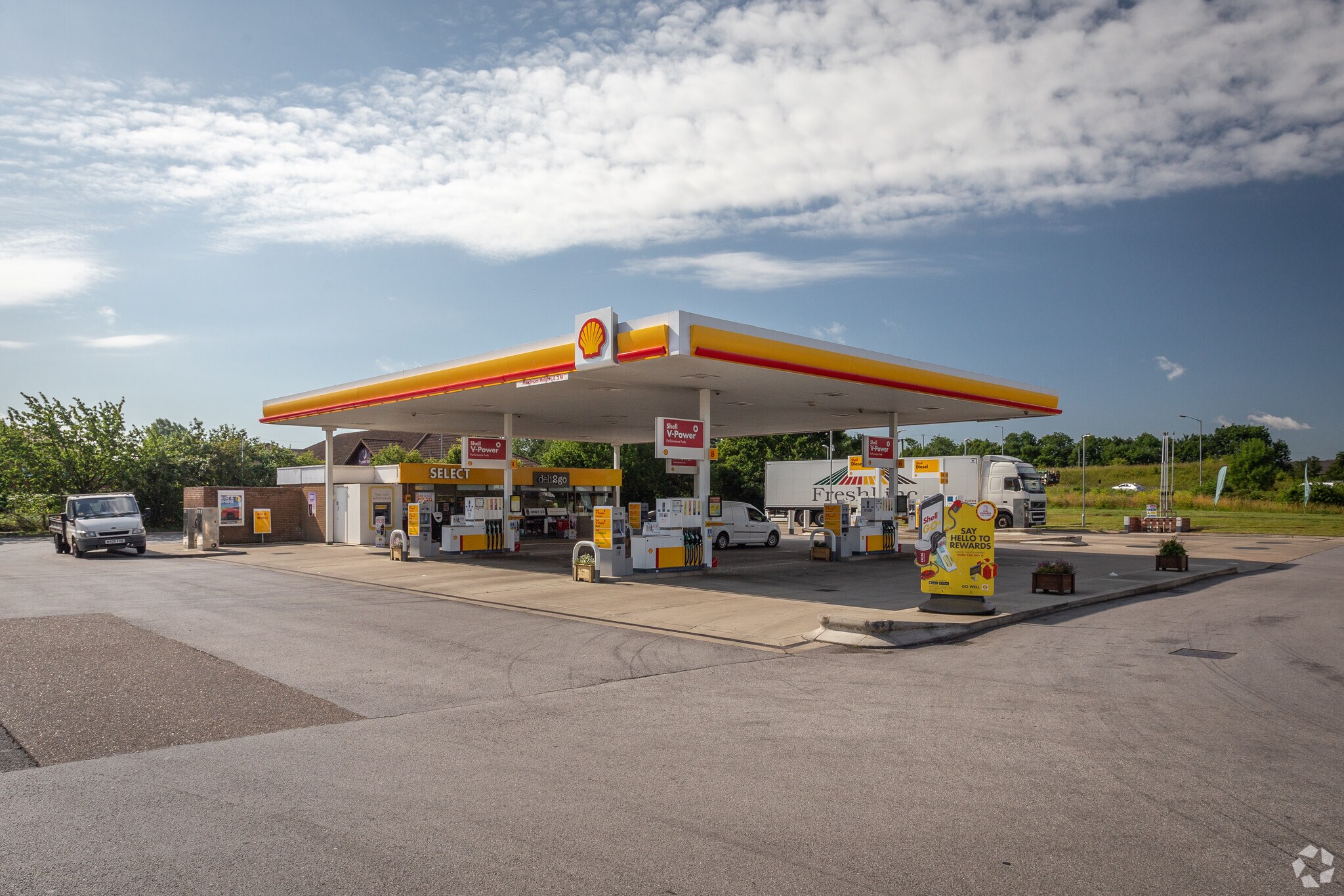 Clenchwarton Rd, Kings Lynn for sale Primary Photo- Image 1 of 1