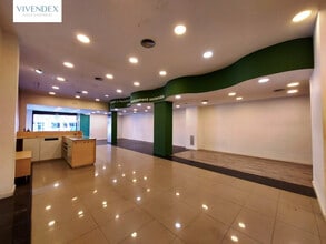 Retail in Reus, Tarragona to rent Interior Photo- Image 2 of 10