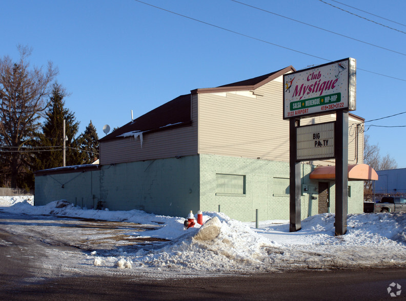 3122 Airport Hwy, Toledo, OH for sale - Primary Photo - Image 1 of 1