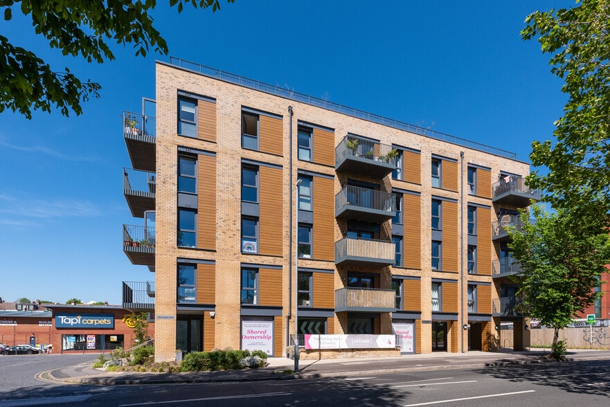 125 Davigdor Rd, Hove for sale - Building Photo - Image 1 of 1