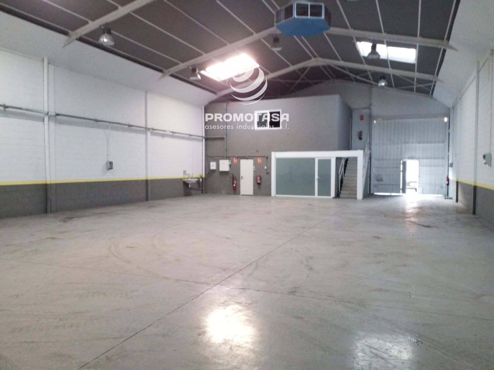 Industrial in Arganda del Rey, Madrid to rent Primary Photo- Image 1 of 12