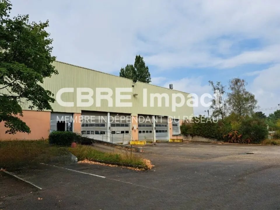 Location Local d'activités 5 960 m² - Photo 1