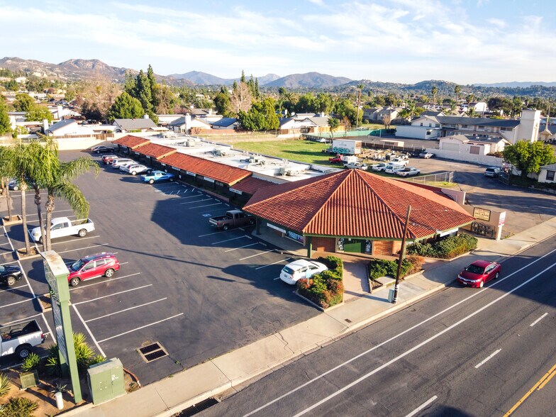 1125-1153 N 2nd St, El Cajon, CA for rent - Building Photo - Image 2 of 13