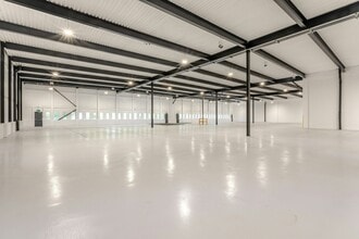 Maxwell Rd, Peterborough to rent Interior Photo- Image 2 of 4