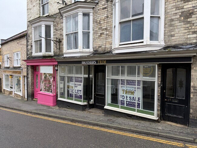 More details for 37 Burgate, Pickering - Retail to Rent