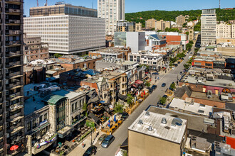 1454-1462 Rue Crescent, Montréal, QC - AERIAL  map view