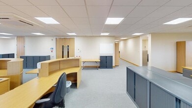 Willie Snaith Rd, Newmarket to rent Interior Photo- Image 2 of 2