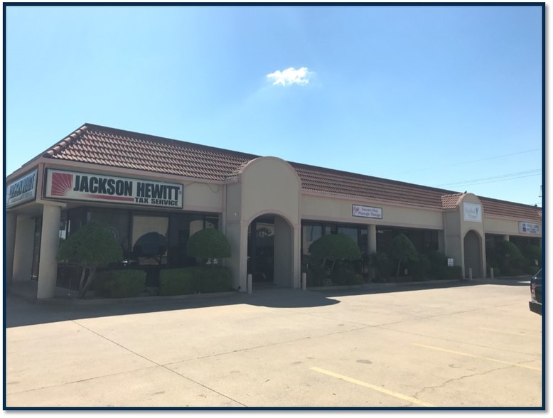 2210 W Gore Blvd, Lawton, OK for sale - Building Photo - Image 1 of 1