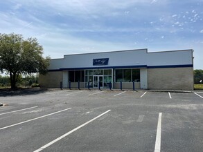 1230 Peach Orchard Rd, Sumter, SC for rent Building Photo- Image 1 of 7