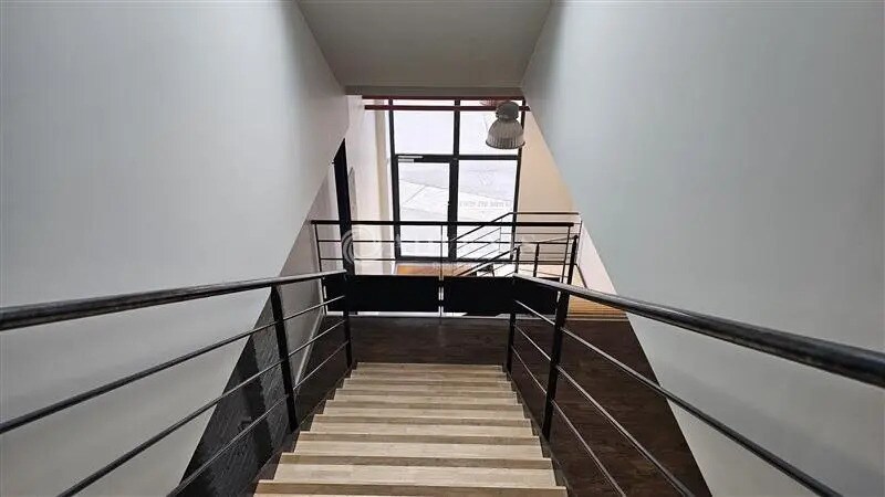 Office in Lille to rent - Interior Photo - Image 3 of 9