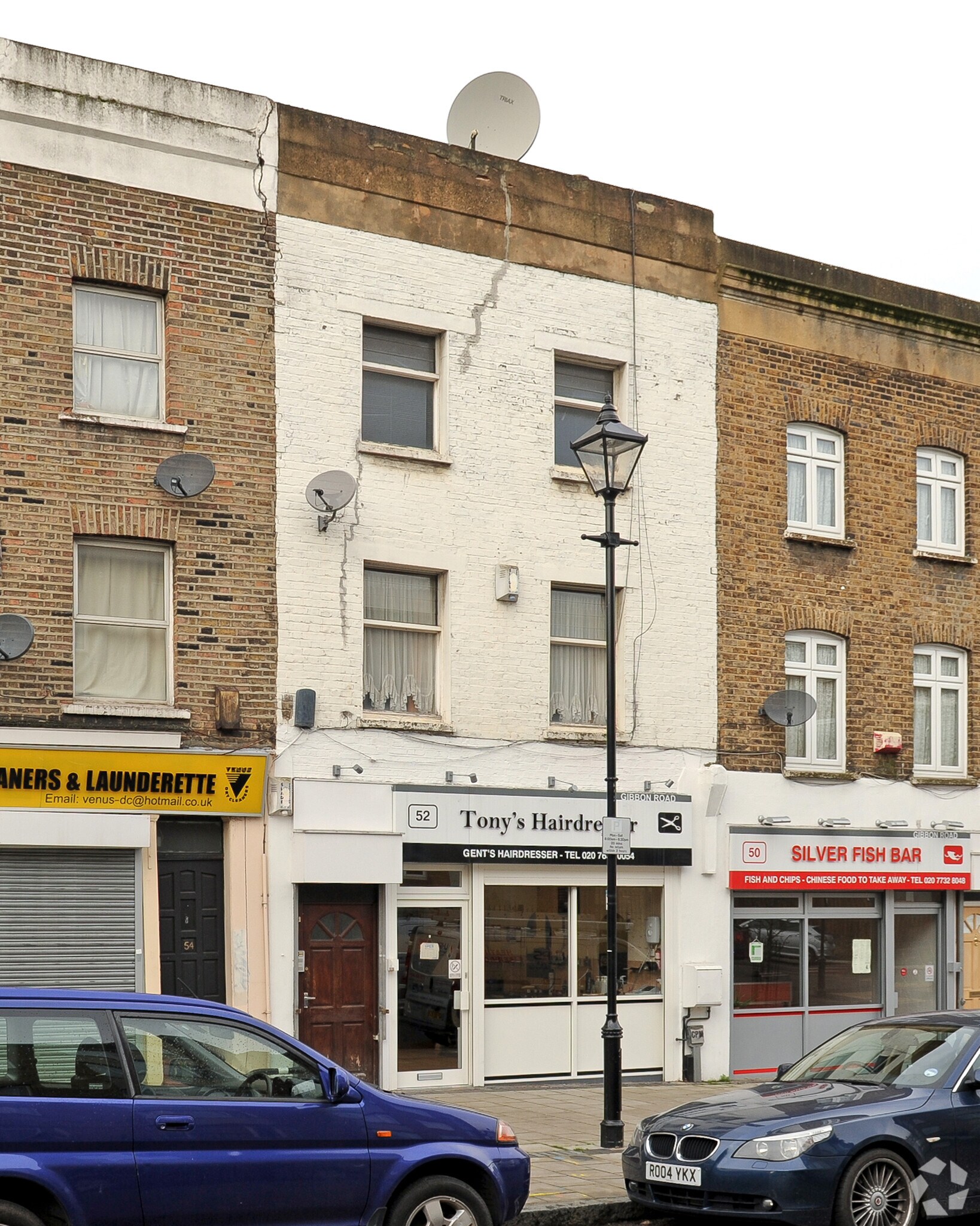 52 Gibbon Rd, London for sale Primary Photo- Image 1 of 1