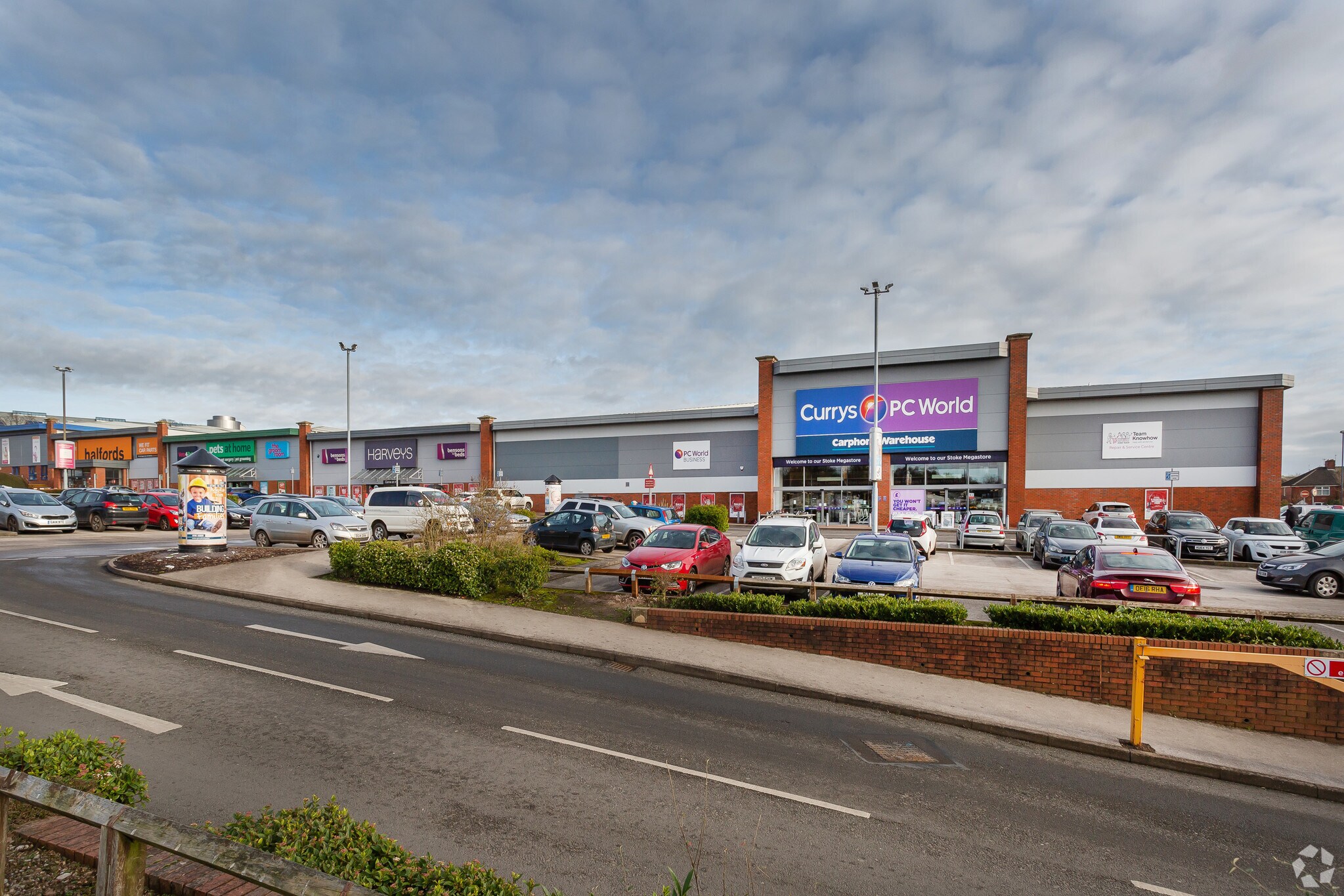 4 Festival Retail Park, Stoke On Trent for sale Primary Photo- Image 1 of 1