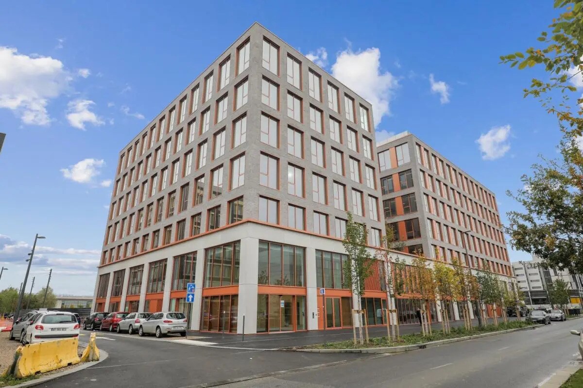 Office in Palaiseau to rent Building Photo- Image 1 of 13