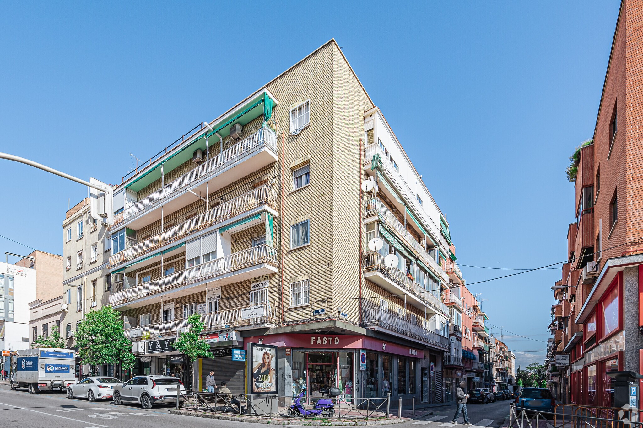 Build-to-Rent in Madrid, Madrid for sale Primary Photo- Image 1 of 3