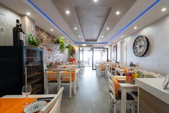 Retail in Calella, Barcelona to rent Interior Photo- Image 1 of 18