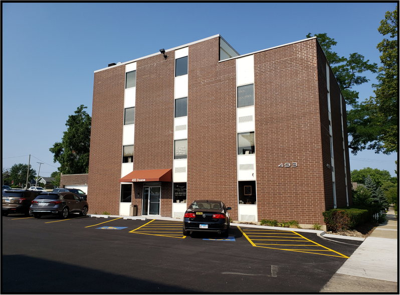 493 Duane St, Glen Ellyn, IL for rent - Building Photo - Image 1 of 4