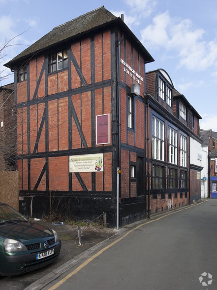 32 High St, Northwich for sale - Primary Photo - Image 1 of 1