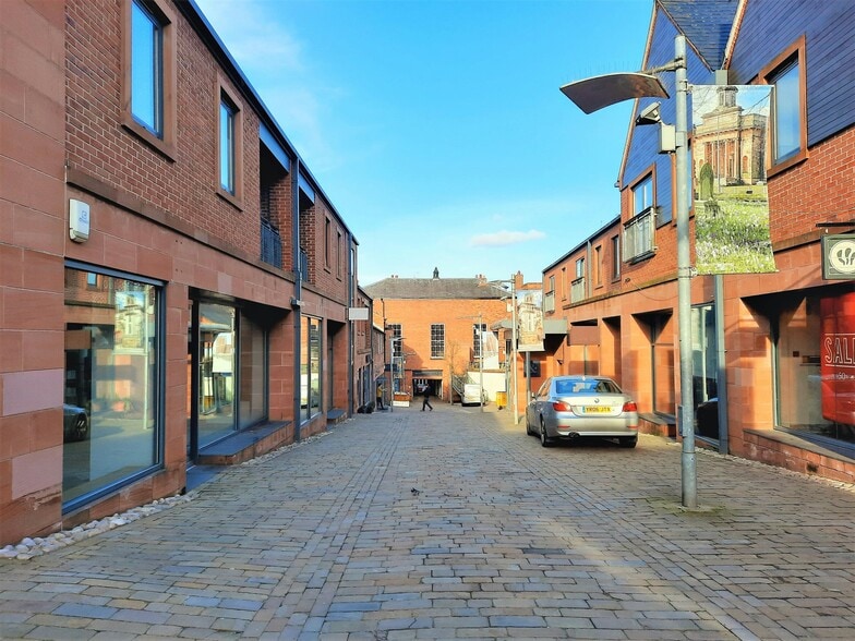 Unit 6 Regent St, Knutsford to rent - Building Photo - Image 3 of 6