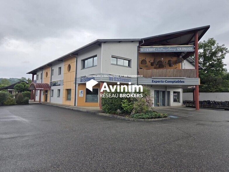 Retail in Rumilly for sale - Building Photo - Image 2 of 4