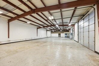 10226 Georgibelle Dr, Houston, TX to rent Interior Photo- Image 2 of 3