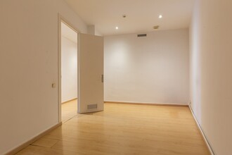 Office in Barcelona, Barcelona to rent Interior Photo- Image 2 of 20