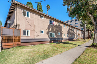 17319 Vanowen St, Van Nuys, CA for sale Building Photo- Image 1 of 1