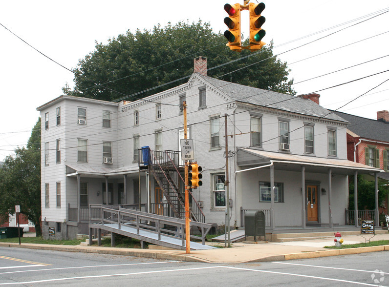 1 E Main St, Mountville, PA for sale - Primary Photo - Image 1 of 1