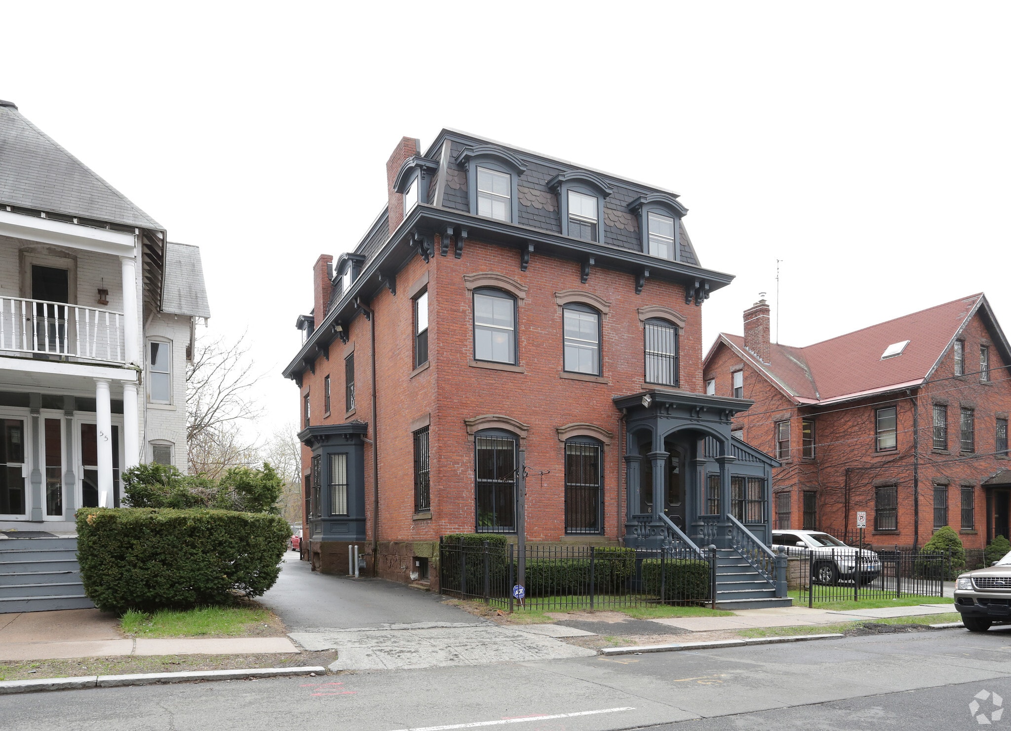 61 Russ St, Hartford, CT to rent Primary Photo- Image 1 of 16