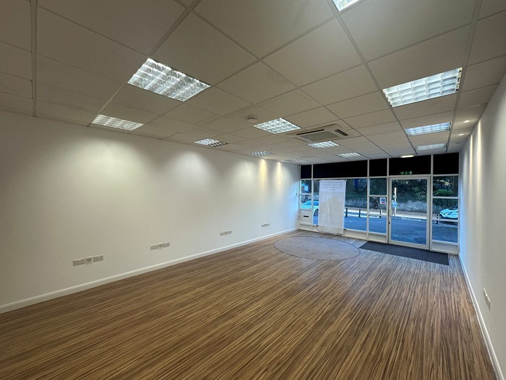 49A-65a High St, Derby to rent Interior Photo- Image 1 of 2