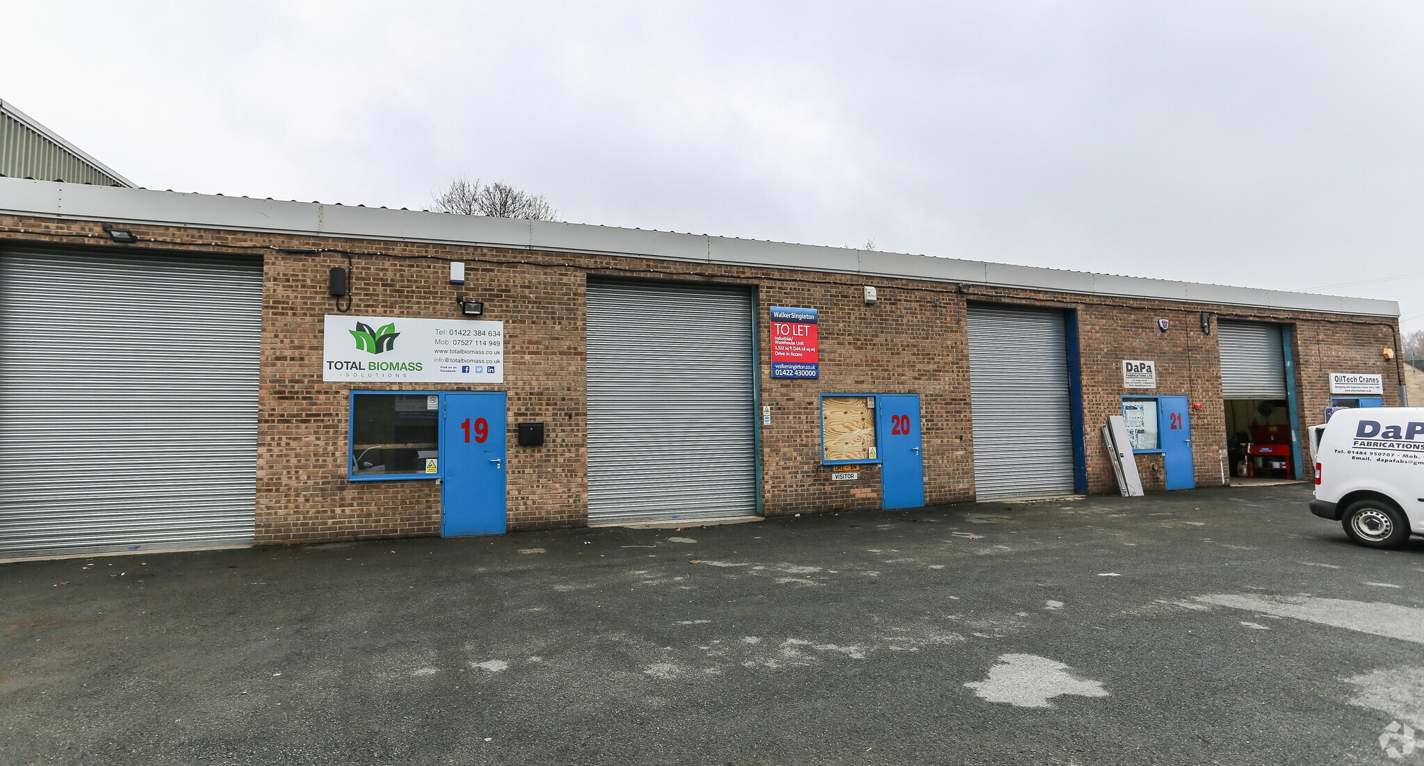 Bradford Rd, Brighouse for sale Primary Photo- Image 1 of 1