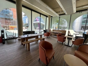 Elmer Sq, Southend On Sea to rent Interior Photo- Image 1 of 3